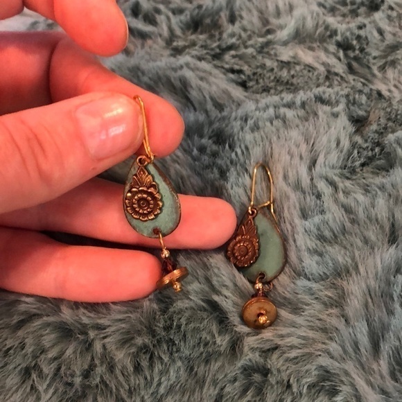 VINTAGE dangle earrings metal with beads - Picture 3 of 5